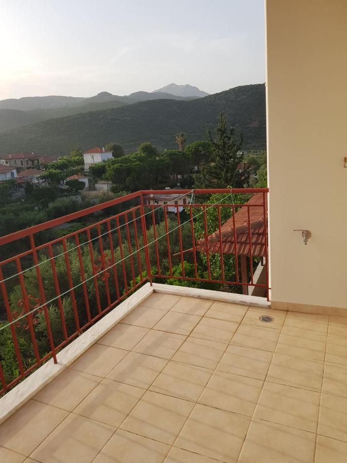 Eva'S Apartments Nafpaktos Extérieur photo